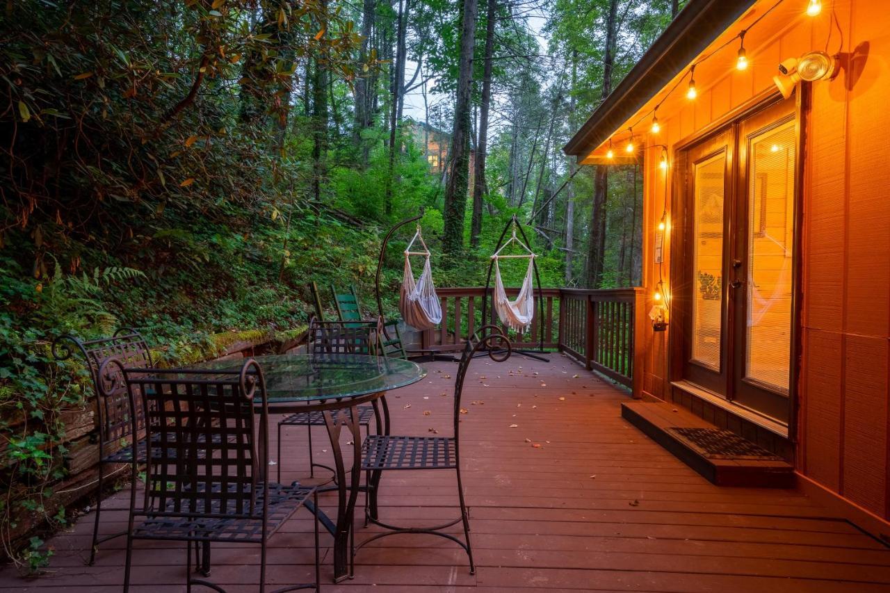 The Eagle'S Nest Mountain Cabin ガトリンバーグ エクステリア 写真
